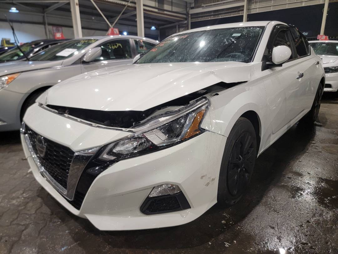 2020 NISSAN ALTIMA — 80098 Miles — Lot 37540048 - Marhaba Auctions Used Cars - Image 10