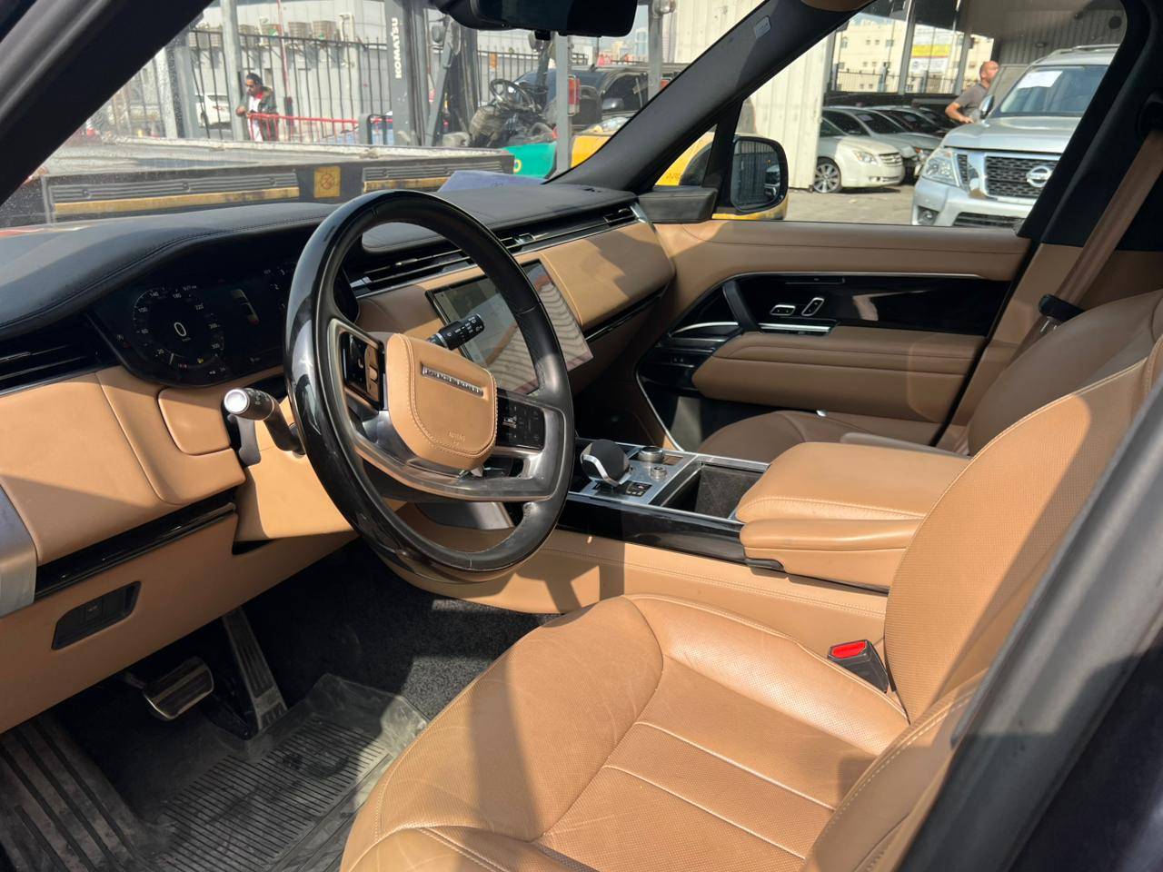 LAND ROVER RANGE ROVER 2023 - Marhaba Auction Used Cars - Image 8