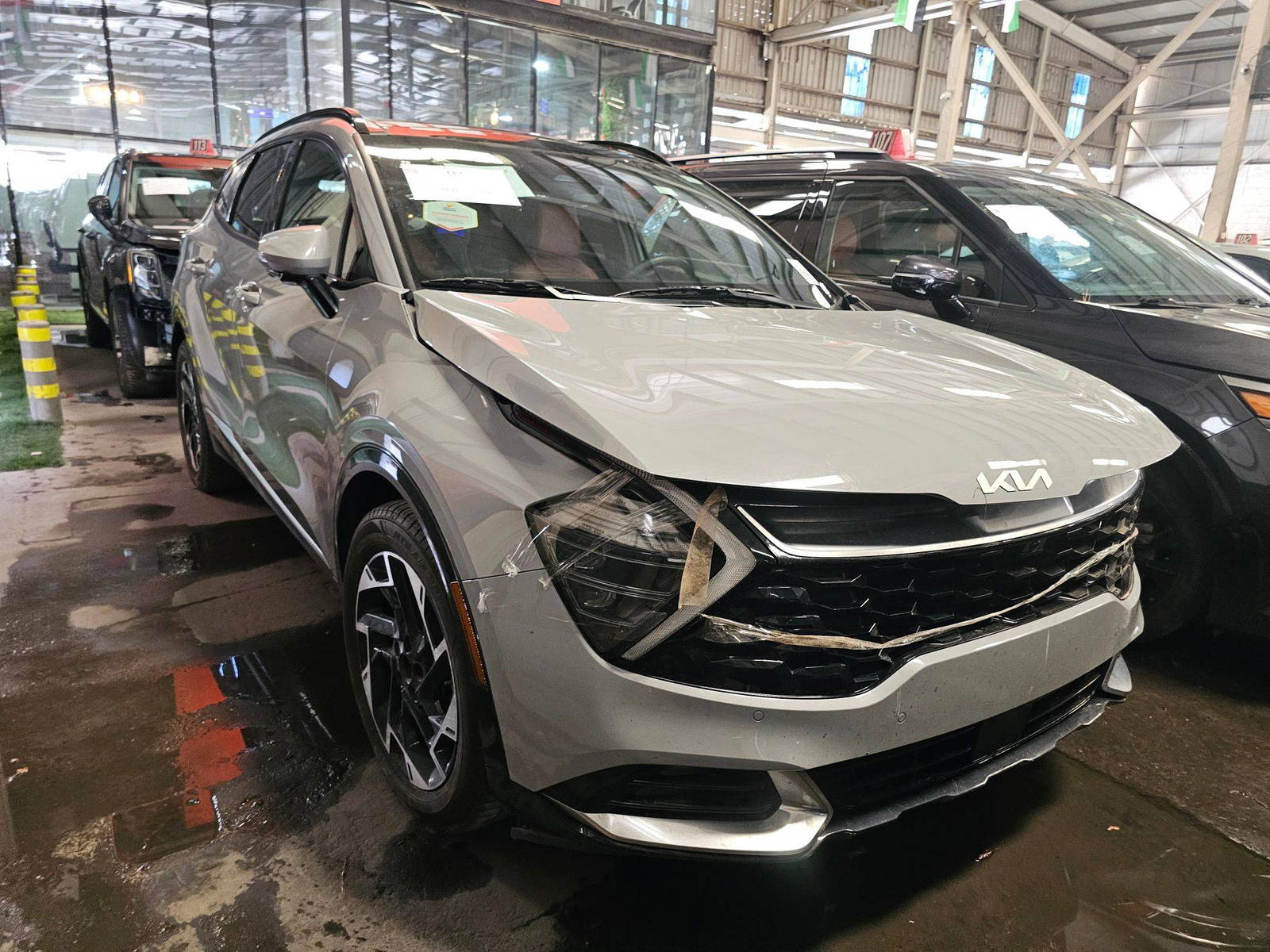 2023 KIA SPORTAGE — 56494 Miles — Lot 95886435 — Main - Marhaba Auctions Used Cars - Image 4