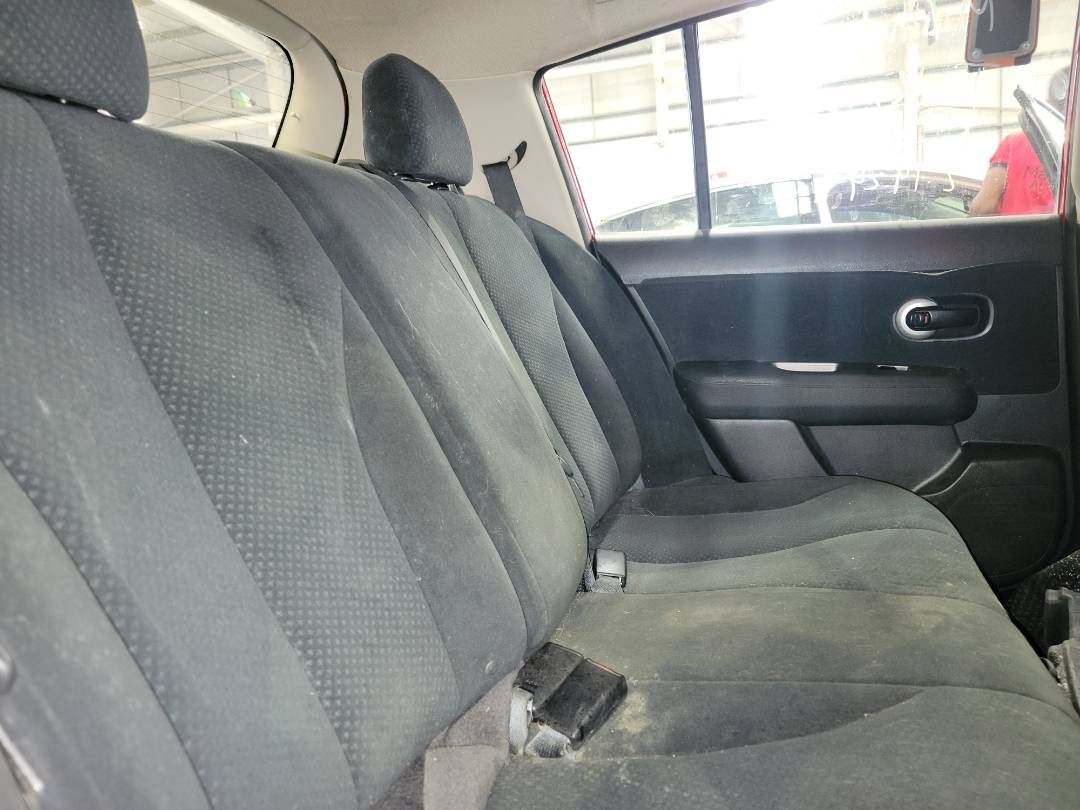 2011 NISSAN VERSA — 196490 Miles — Lot 38310883 - Marhaba Auctions Used Cars - Image 4