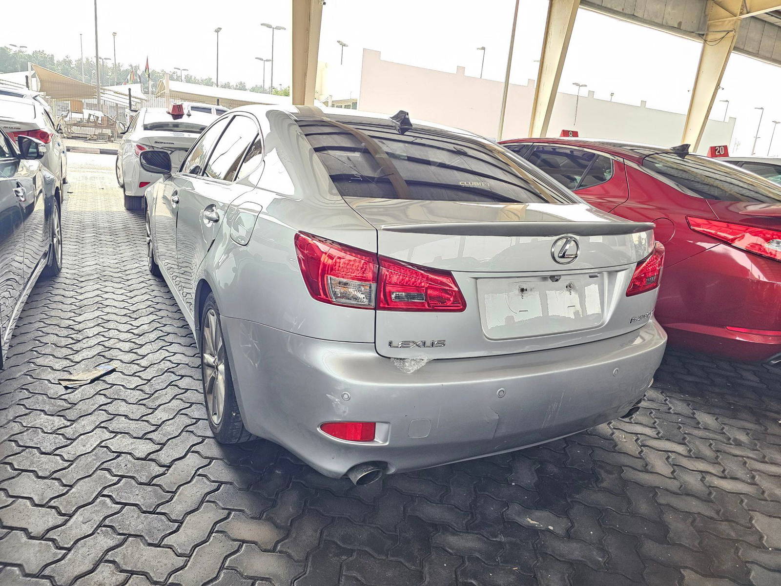 2006 LEXUS IS 250 — 142172 KM — Lot 016048 — Souq - Marhaba Auctions Used Cars - Image 5