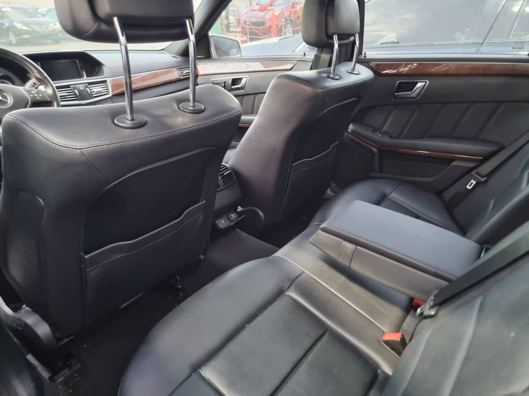 2013 MERCEDES BENZ E-400 — 125314 Miles — Lot 125478 — Ind. 12 - Marhaba Auctions Used Cars - Image 9