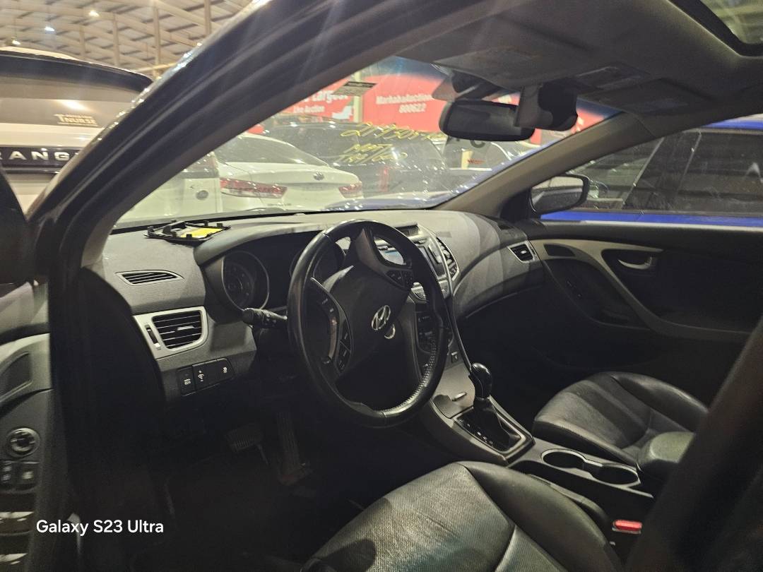 2015 HYUNDAI ELANTRA — 219304 KM — Lot H0FU323399 — Main - Marhaba Auctions Used Cars - Image 9