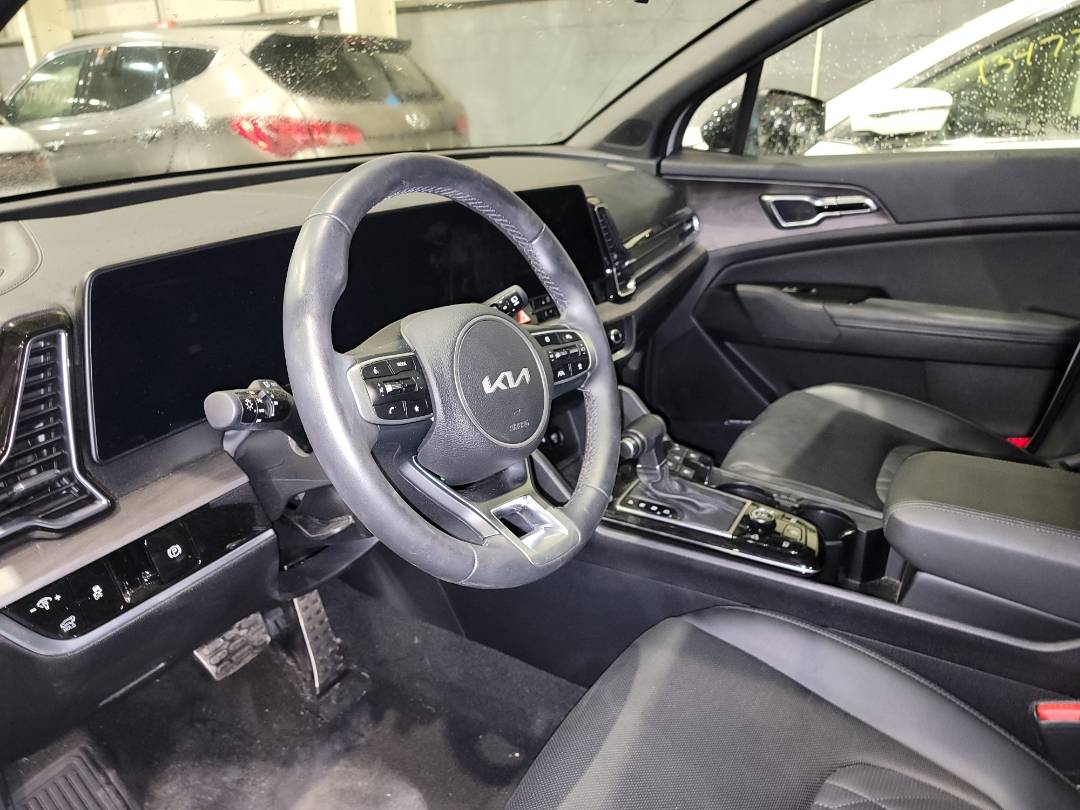 2023 KIA SPORTAGE — 9904 Miles — Lot 70077043 - Marhaba Auctions Used Cars - Image 6