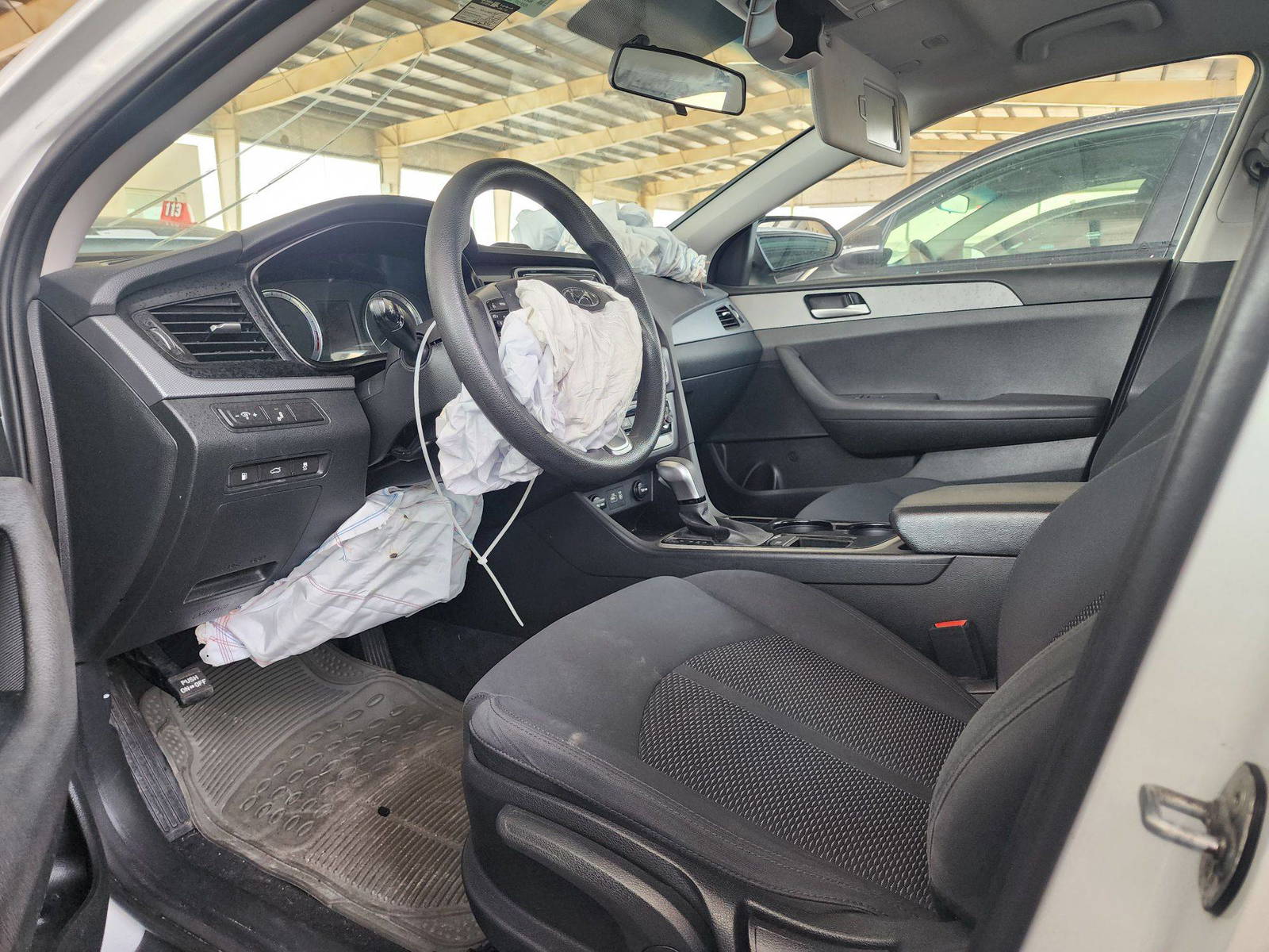 2018 HYUNDAI SONATA — 161635 Miles — Lot 37276014 — Main - Marhaba Auctions Used Cars - Image 6