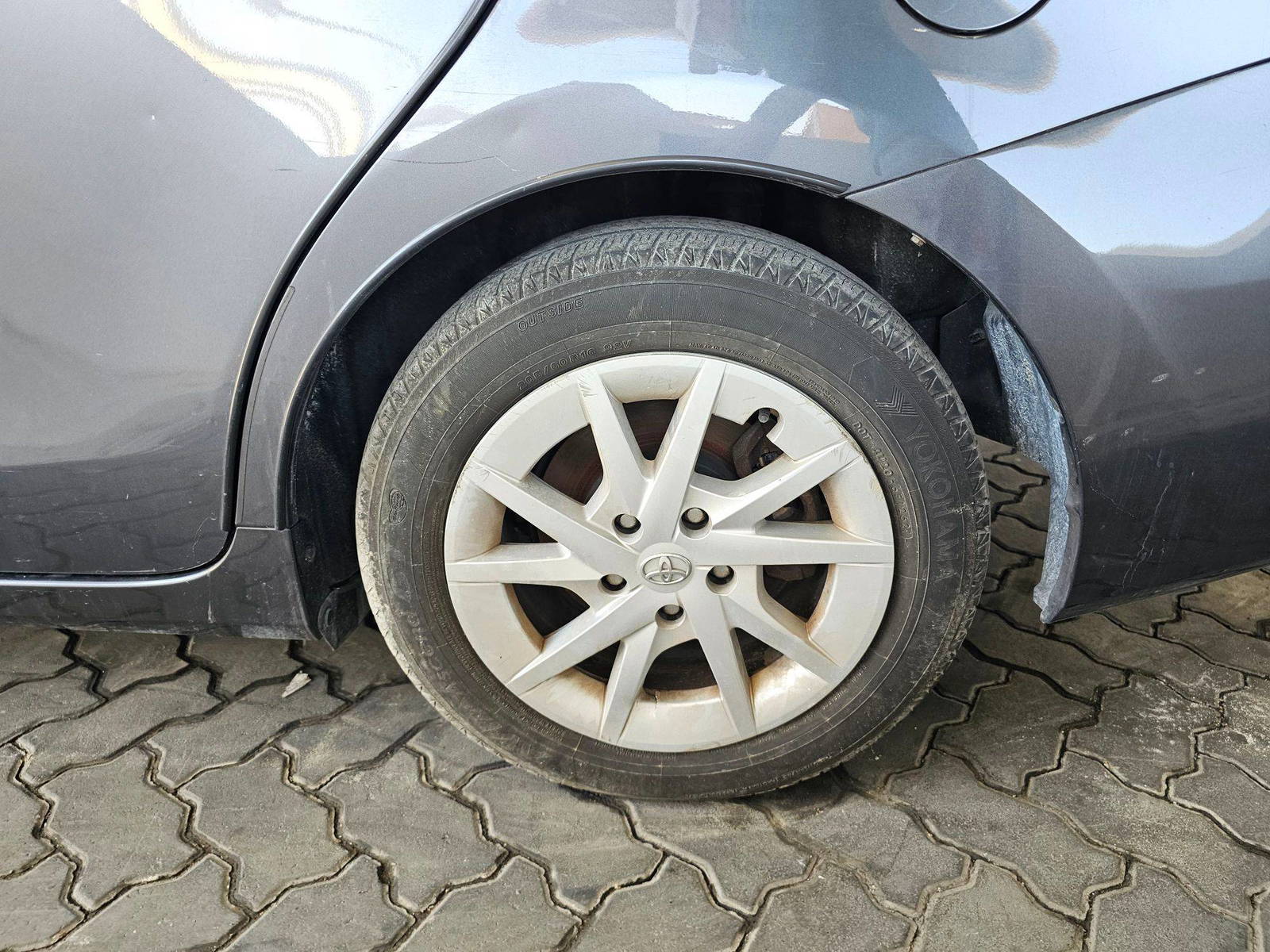 TOYOTA PRIUS 2014 - Marhaba Auction Used Cars - Image 11