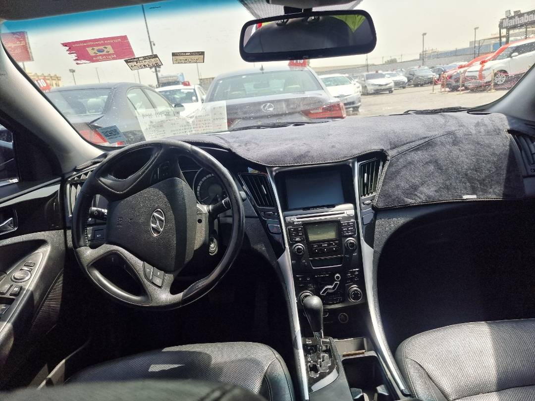 2011 HYUNDAI SONATA — 158268 KM — Lot 292948 — Souq - Marhaba Auctions Used Cars - Image 8