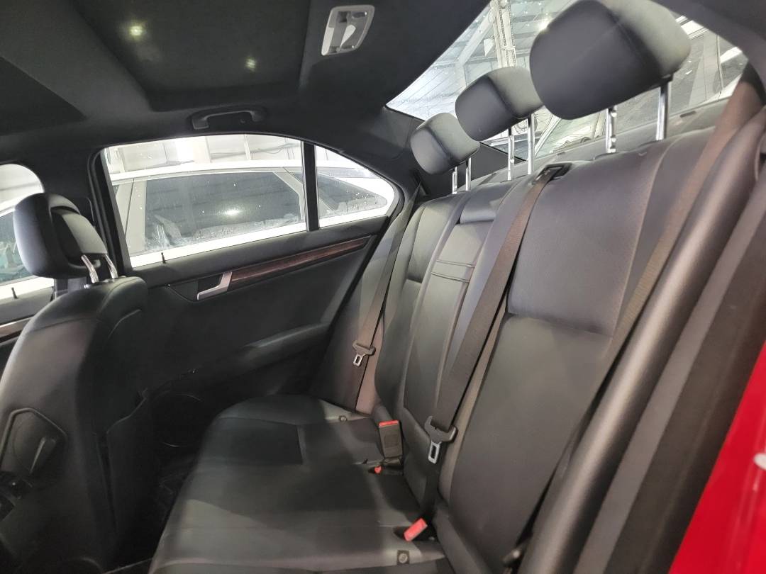 2013 MERCEDES BENZ C300 — 117975 Miles — Lot G114565 — Main - Marhaba Auctions Used Cars - Image 6