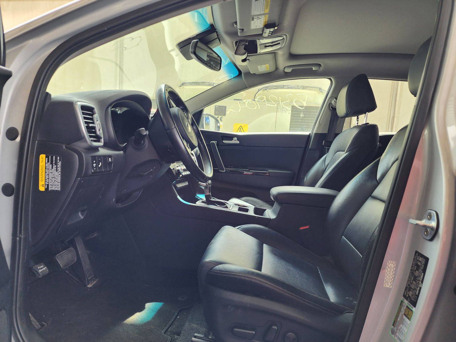 2019 KIA SPORTAGE — 76686 Miles — Lot 3669 — Souq - Marhaba Auctions Used Cars - Image 9