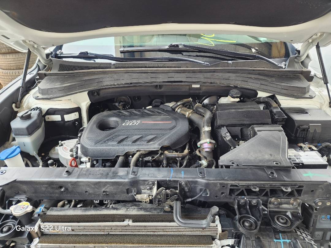 2019 HYUNDAI SANTA FE — 36146 Miles — Lot 42635954 — Souq - Marhaba Auctions Used Cars - Image 13