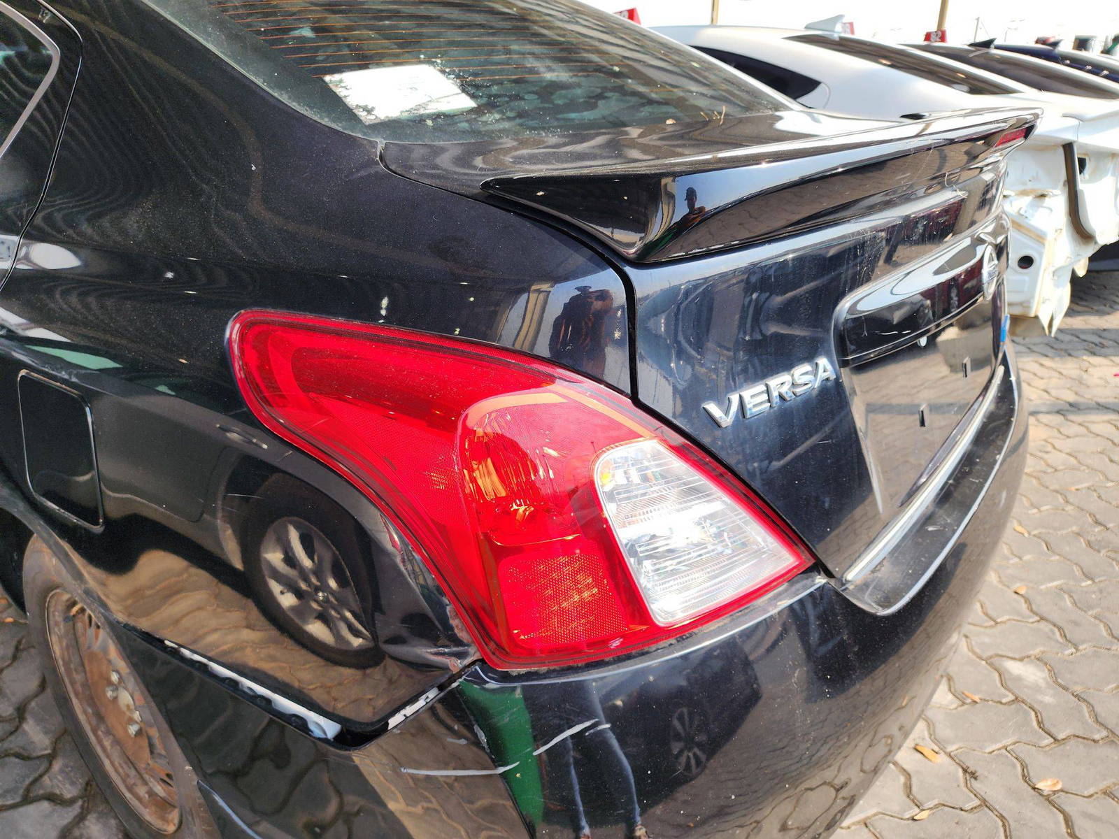 2014 NISSAN VERSA — 139640 Miles — Lot 62391 — Souq - Marhaba Auctions Used Cars - Image 9