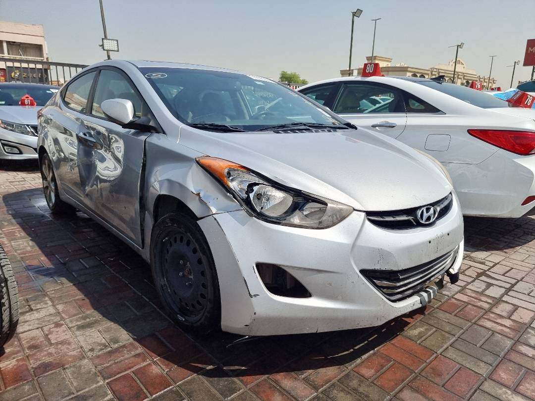 2013 HYUNDAI ELANTRA — 215434 Miles — Lot 125487 — Ind. 12 - Marhaba Auctions Used Cars - Image 4