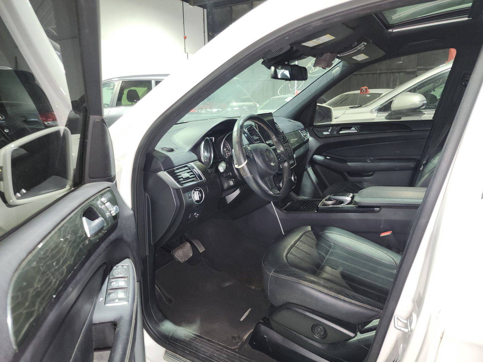 MERCEDES BENZ GLS 450 2017 - Marhaba Auction Used Cars - Image 9