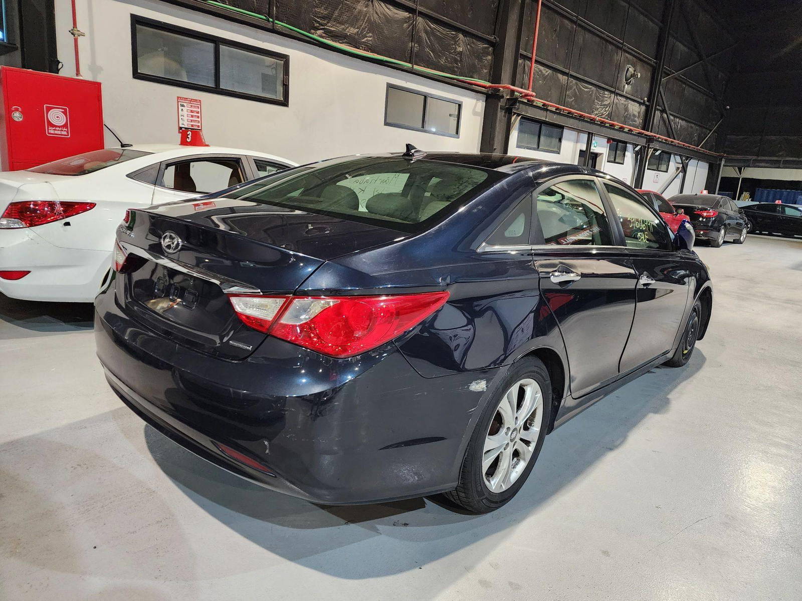 2013 HYUNDAI SONATA — 231885 Miles — Lot 39606991 — Al Quoz - Marhaba Auctions Used Cars - Image 4
