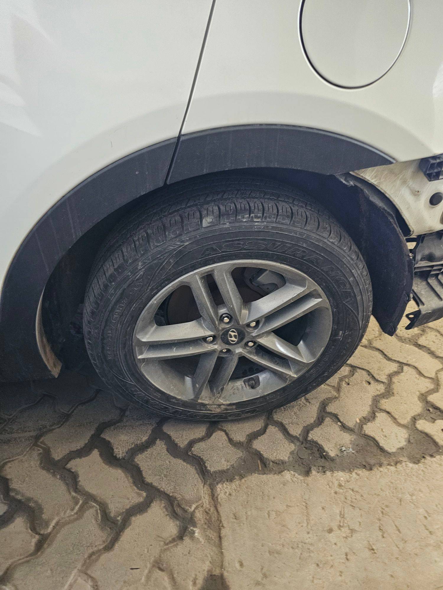 HYUNDAI SANTA FE SPORT 2017 - Marhaba Auction Used Cars - Image 5