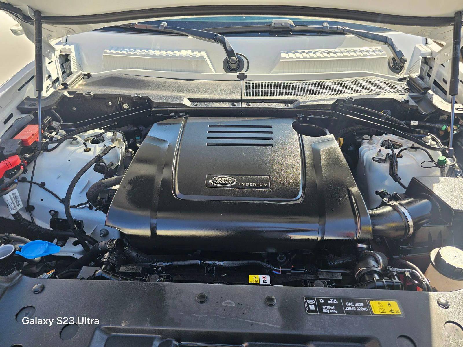 LAND ROVER DEFENDER 110 S 2025 - Marhaba Auction Used Cars - Image 12