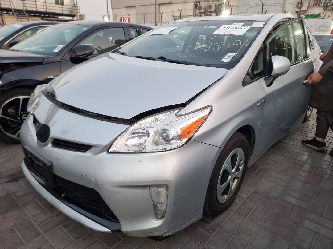 2013 TOYOTA PRIUS — 156958 Miles — Lot 214587 — Ind. 12 - Marhaba Auctions Used Cars - Image 3