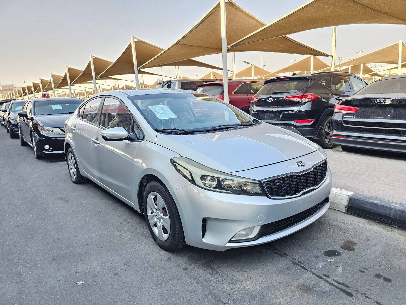 2017 KIA CERATO — 110938 KM — Lot 951264 — Souq - Marhaba Auctions Used Cars - Image 5