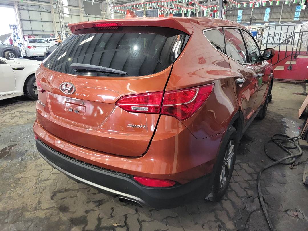 2016 HYUNDAI SANTA FE — 133534 Miles — Lot G335119 — Main - Marhaba Auctions Used Cars - Image 4