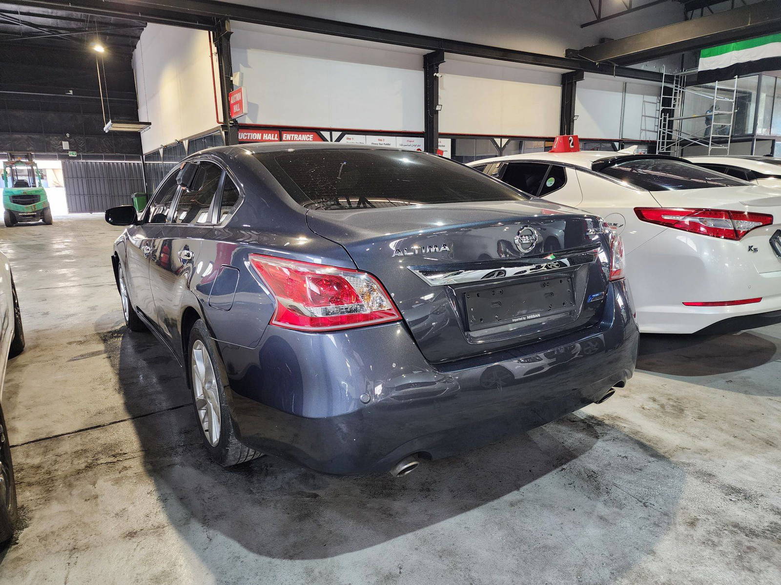 2013 NISSAN ALTIMA — 183759 KM — Lot 177564 — Al Quoz - Marhaba Auctions Used Cars - Image 6