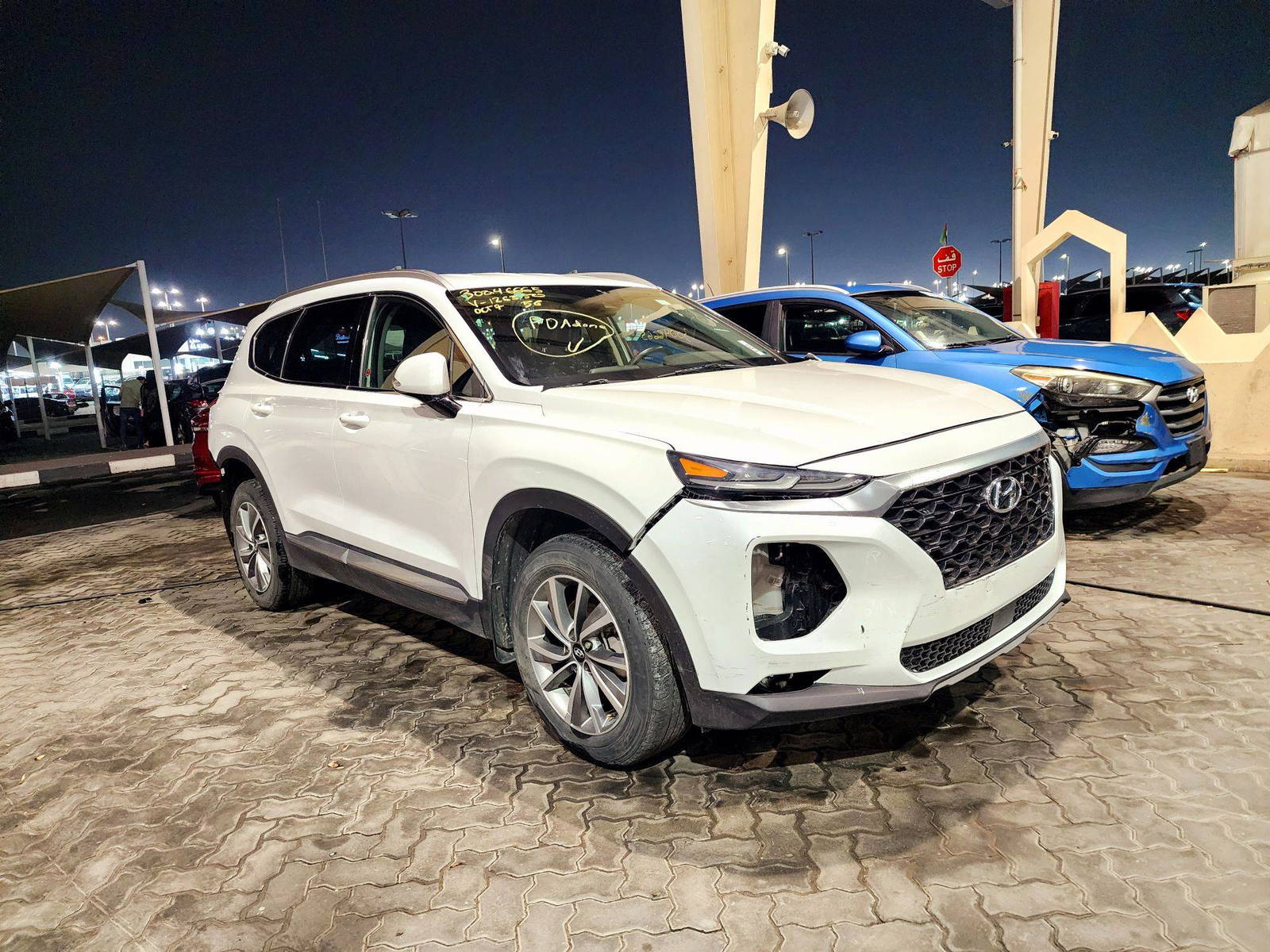 2019 HYUNDAI SANTA FE — 43721 KM — Lot 30046665 — Souq - Marhaba Auctions Used Cars - Image 3