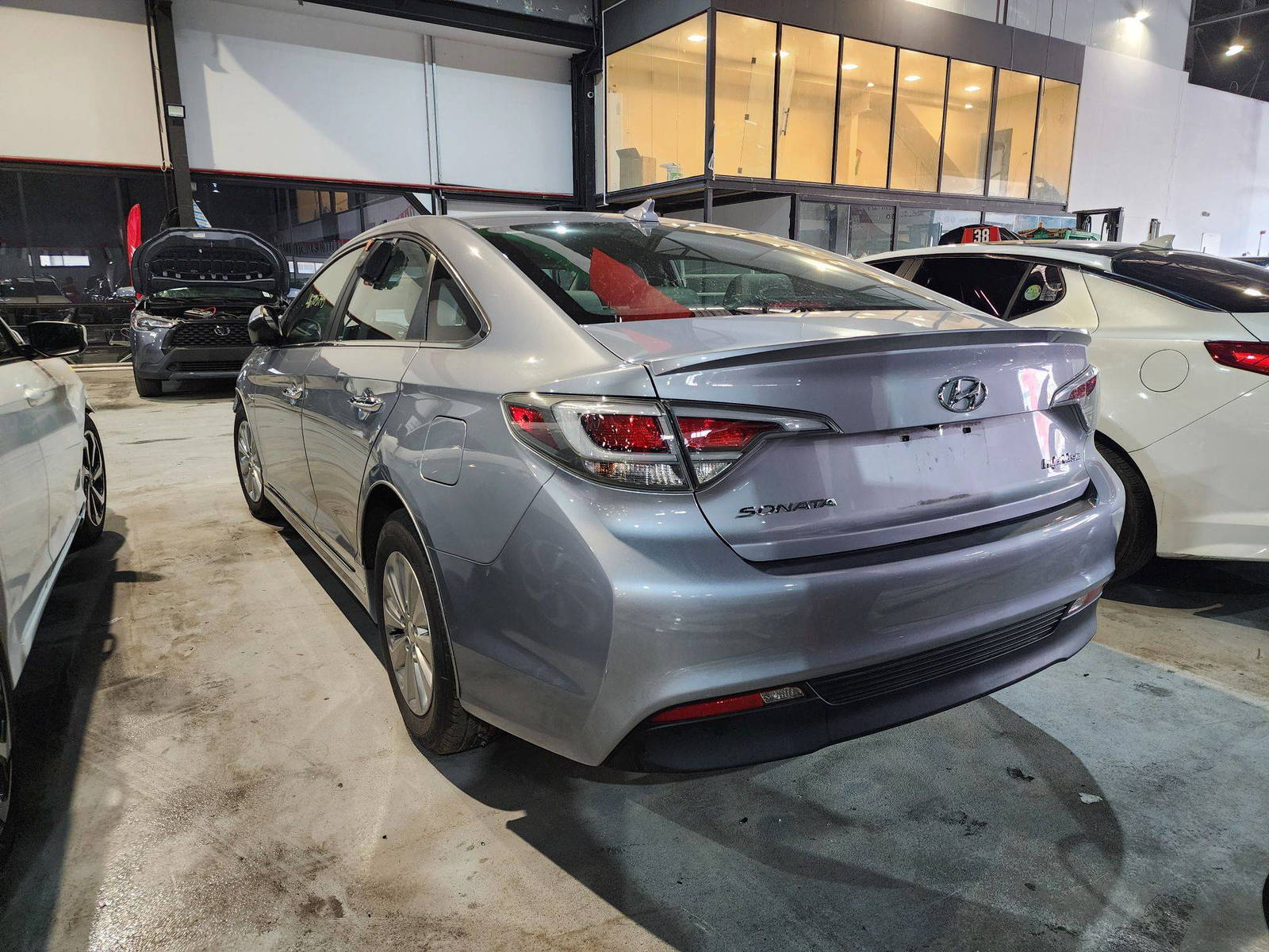 HYUNDAI SONATA 2016 - Marhaba Auction Used Cars - Image 4