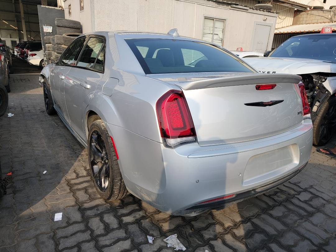 2022 CHRYSLER 300 — 56293 KM — Lot 270757 — Main - Marhaba Auctions Used Cars - Image 3