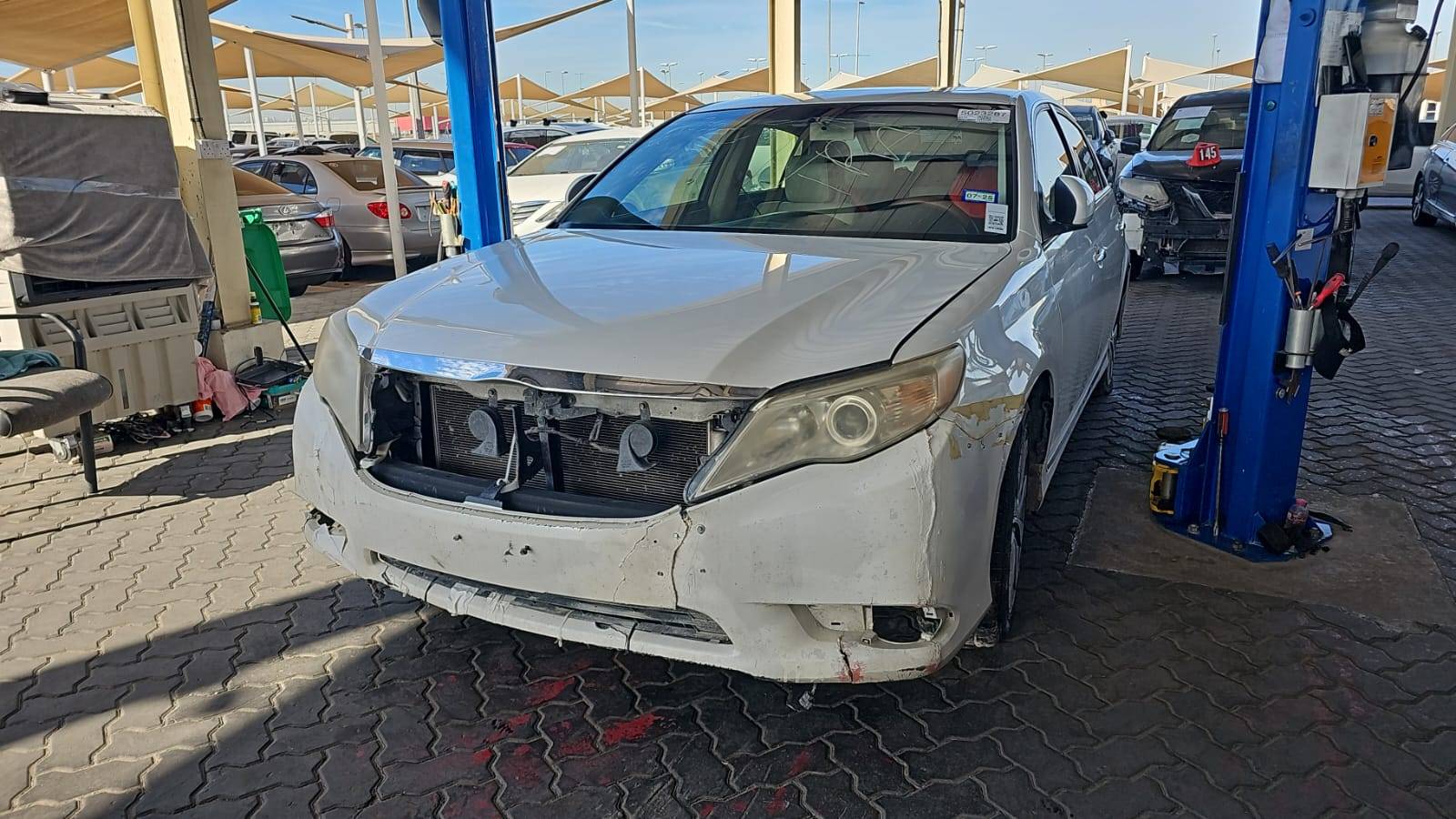 2011 TOYOTA AVALON — 216278 Miles — Lot 5023287 — Souq - Marhaba Auctions Used Cars - Image 9