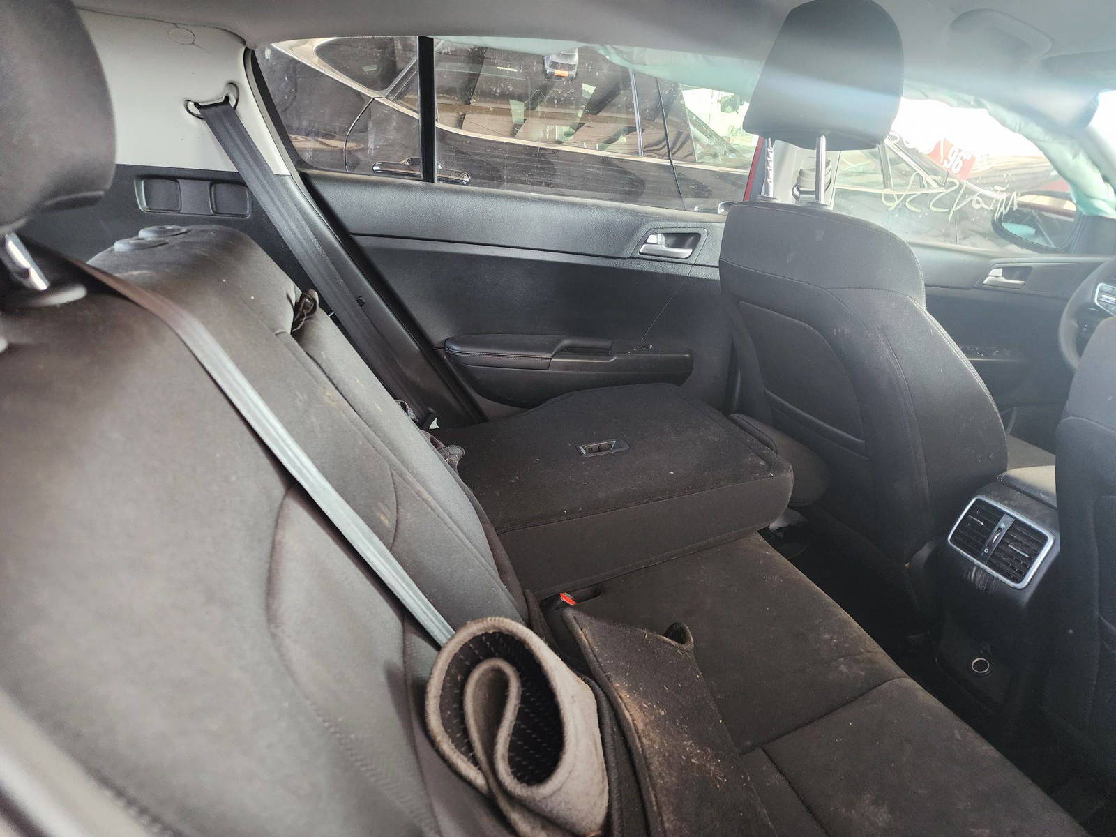 2020 KIA SPORTAGE — 21536 Miles — Lot 62960243 - Marhaba Auctions Used Cars - Image 9