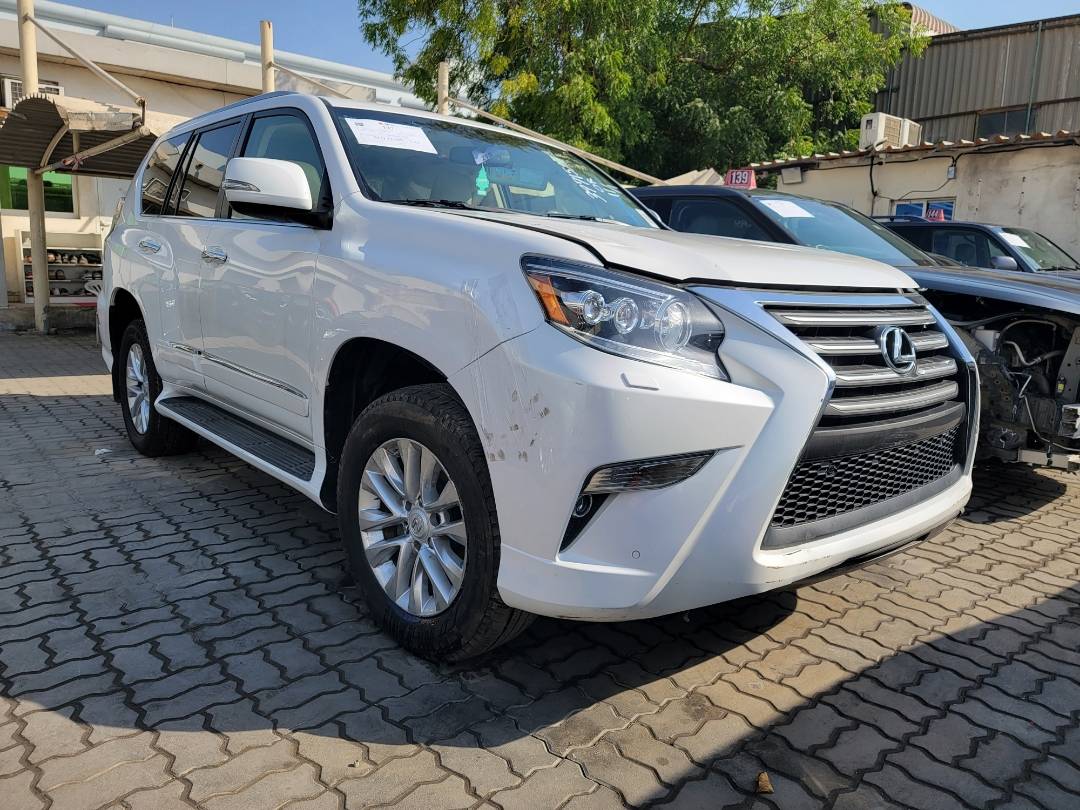 2018 LEXUS GX 460 — 99188 Miles — Lot J5184712 — Main - Marhaba Auctions Used Cars - Image 5