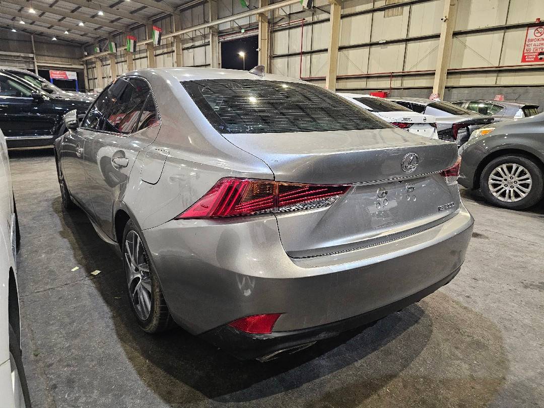 LEXUS IS 300
