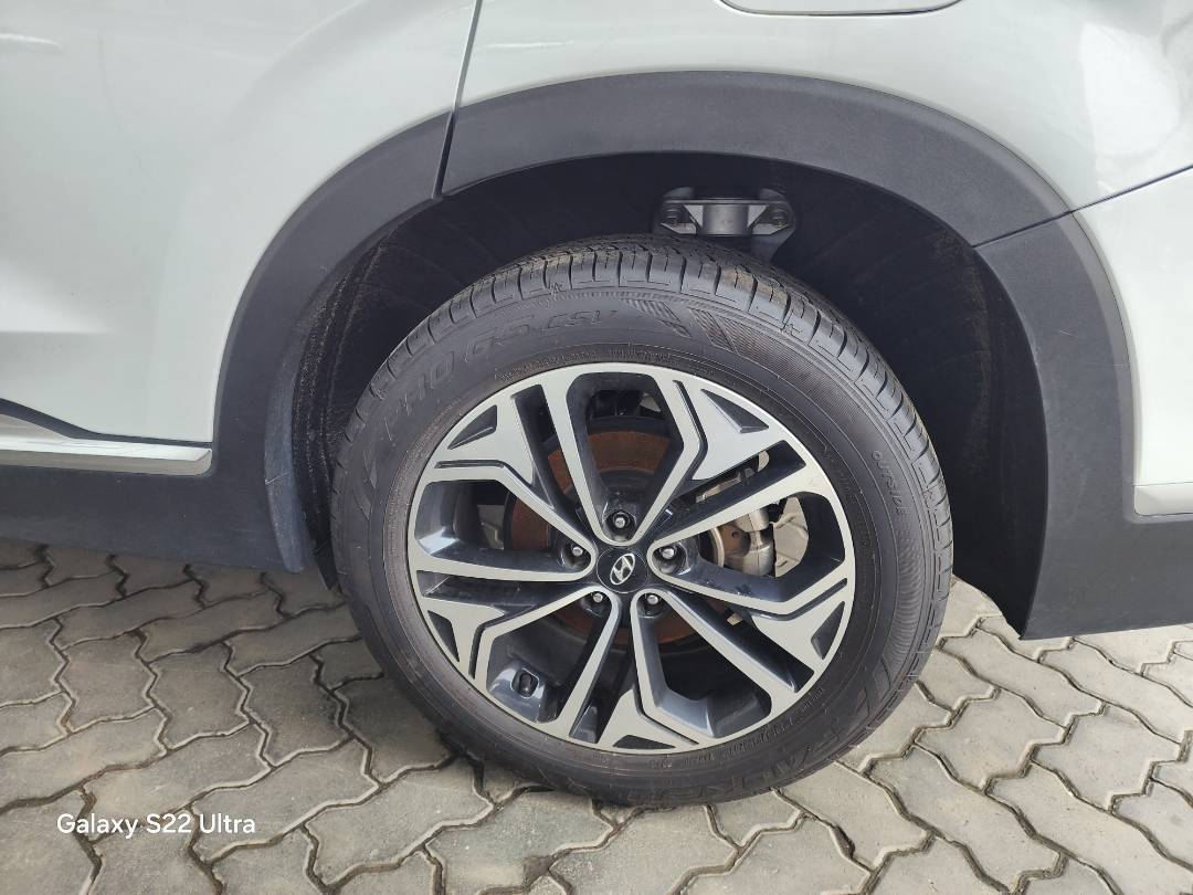 2019 HYUNDAI SANTA FE — 36146 Miles — Lot 42635954 — Souq - Marhaba Auctions Used Cars - Image 11