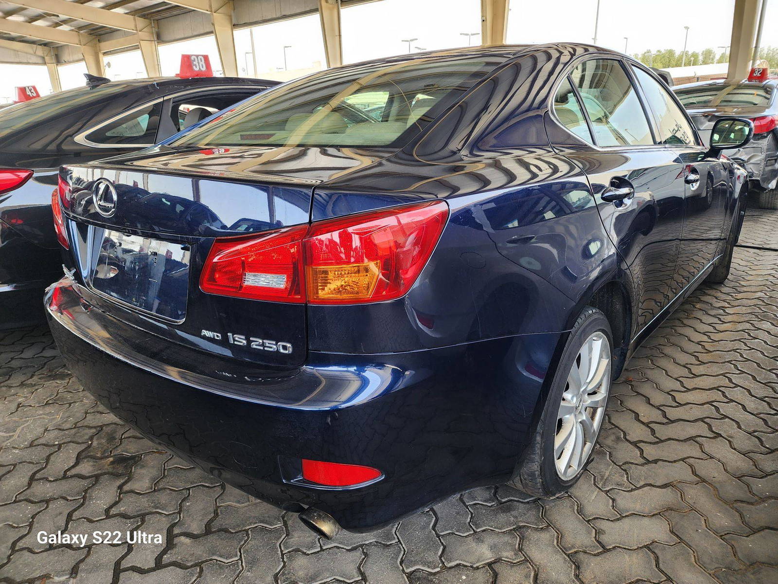 2006 LEXUS IS 250 — 162244 Miles — Lot 001646 - Marhaba Auctions Used Cars - Image 4