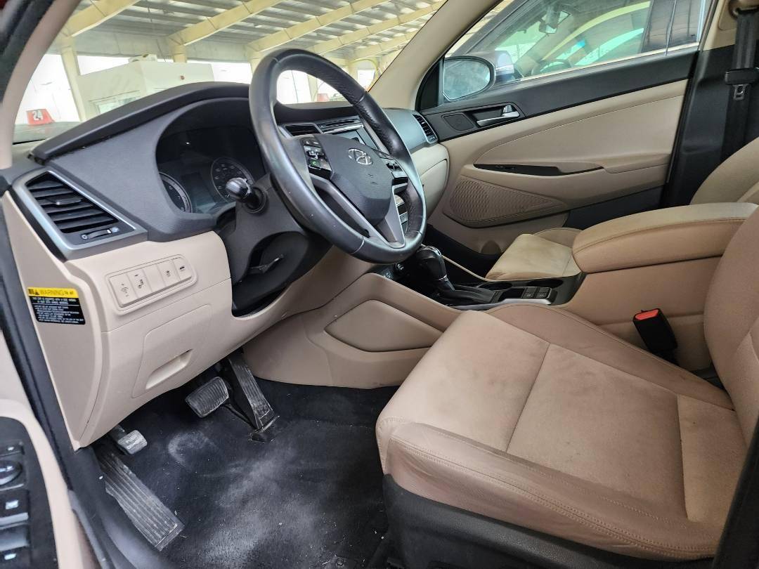 2017 HYUNDAI TUCSON — 97931 Miles — Lot 47706454 — Souq - Marhaba Auctions Used Cars - Image 8