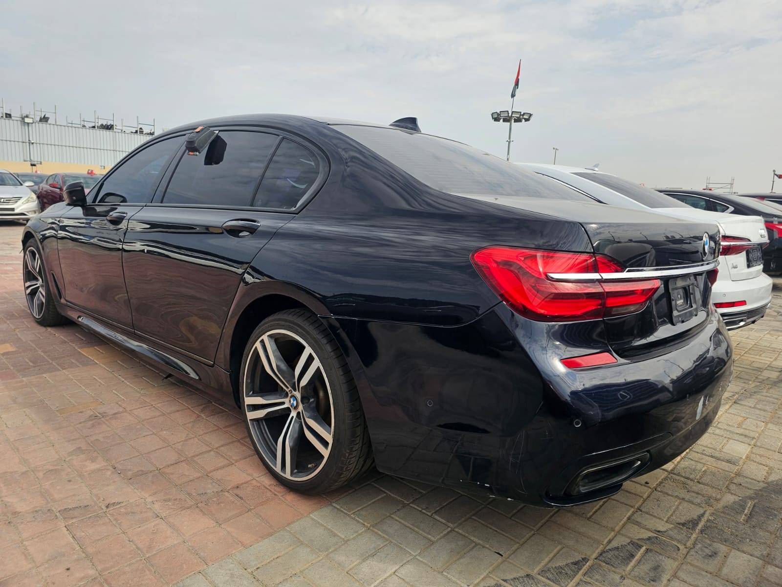 2019 BMW 750 I — 105864 Miles — Lot 24657 — Al Sajaa - Marhaba Auctions Used Cars - Image 8