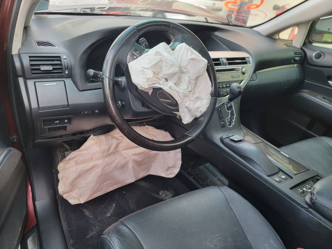 2013 LEXUS RX 450H — 198533 Miles — Lot 41521936 — Souq - Marhaba Auctions Used Cars - Image 9