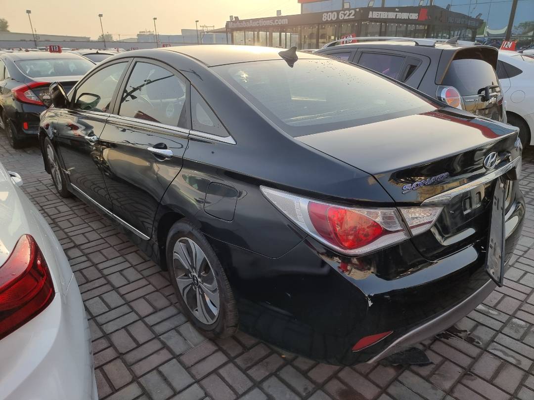 2014 HYUNDAI SONATA — 136736 KM — Lot 215478 — Ind. 12 - Marhaba Auctions Used Cars - Image 5