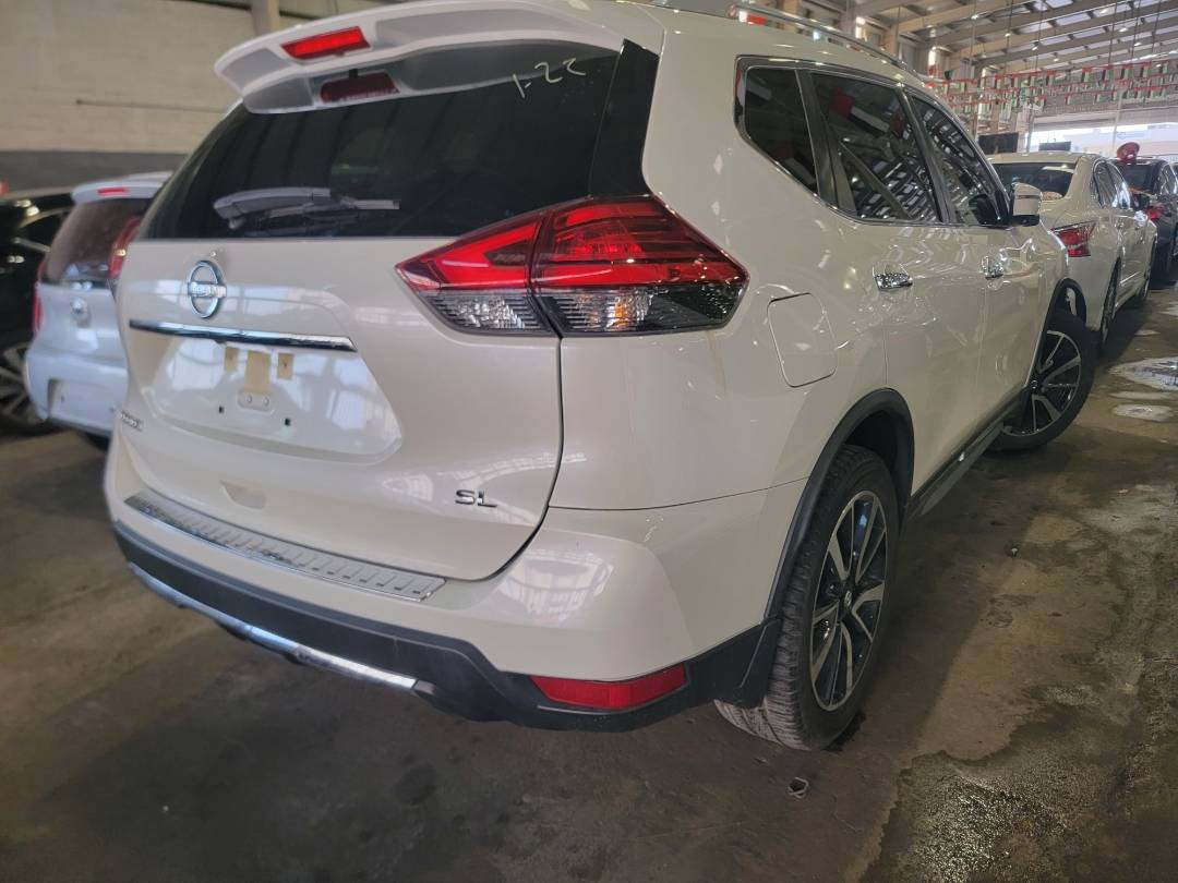 2017 NISSAN ROGUE — 93058 Miles — Lot 42136835 — Main - Marhaba Auctions Used Cars - Image 3