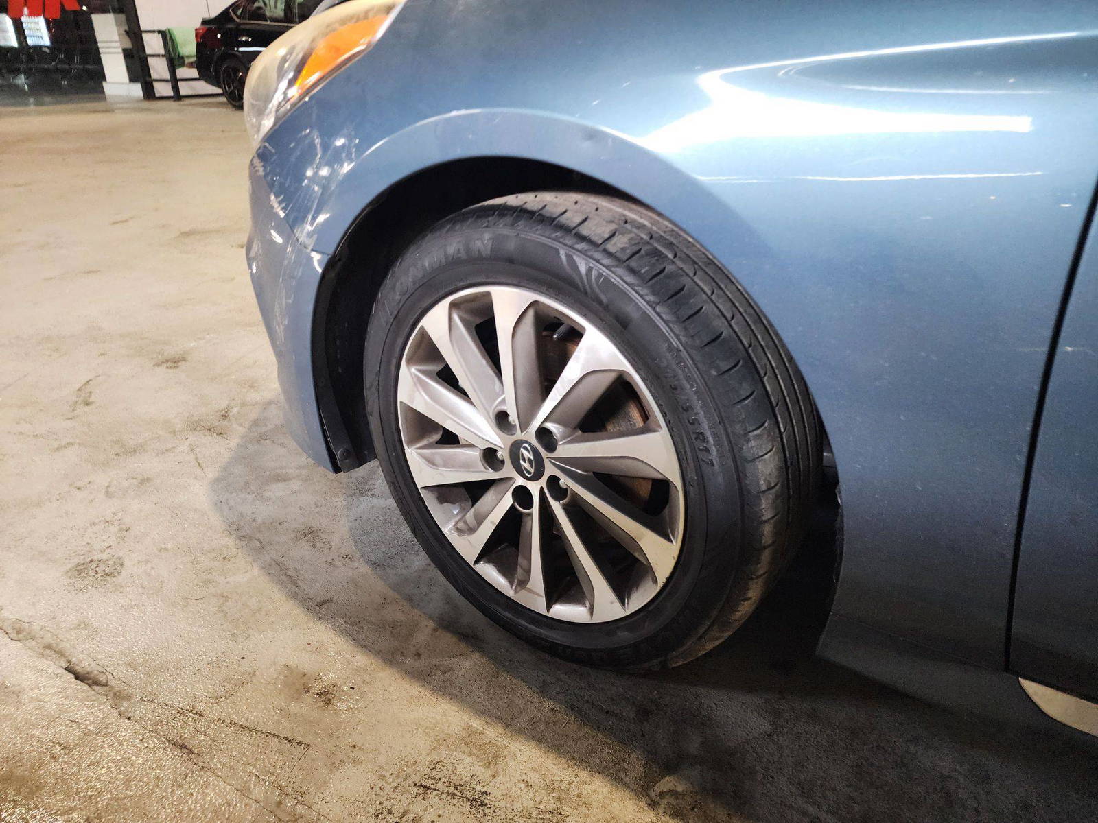 2015 HYUNDAI SONATA — 168949 Miles — Lot 94537 — Al Quoz - Marhaba Auctions Used Cars - Image 11