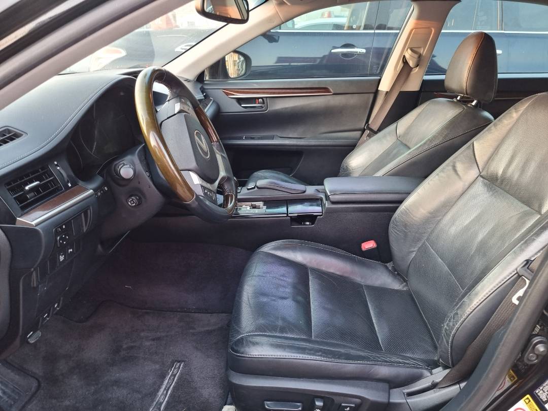 2013 LEXUS ES 350 — 184225 Miles — Lot 125487 — Main - Marhaba Auctions Used Cars - Image 8