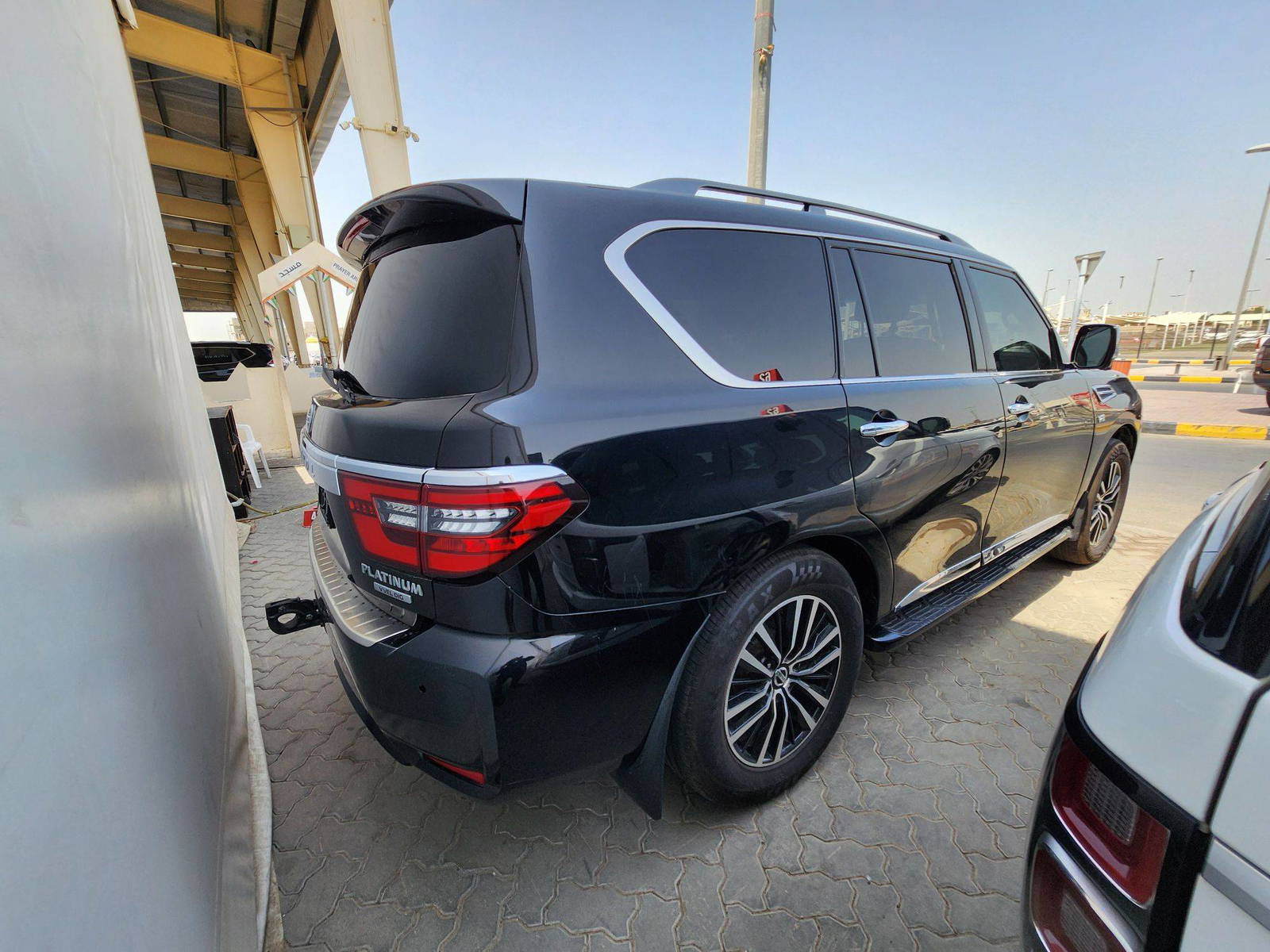 NISSAN ARMADA 2020 - Marhaba Auction Used Cars - Image 5