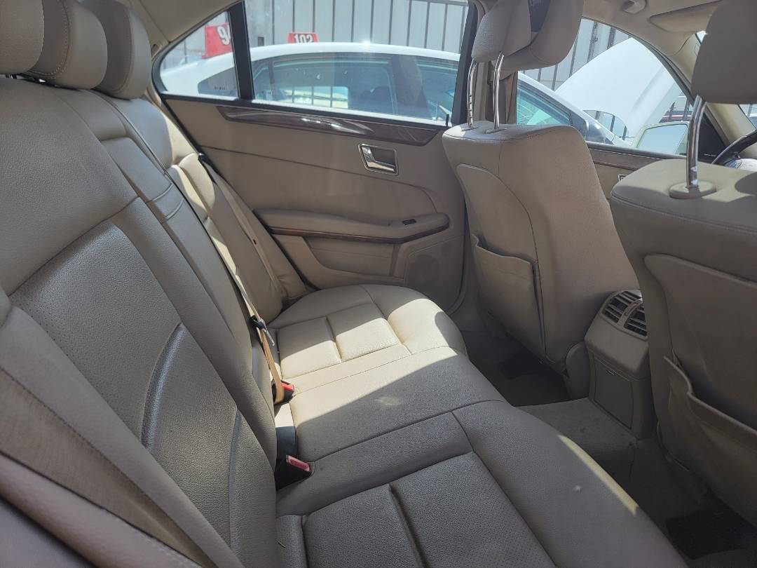 2010 MERCEDES BENZ E 350 — 225942 Miles — Lot 38211592 - Marhaba Auctions Used Cars - Image 5