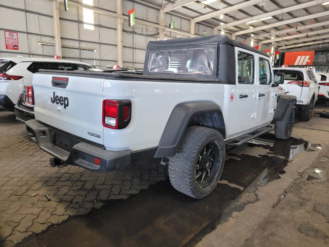 2021 JEEP GLADIATOR — 57957 Miles — Lot K32250578 — Main - Marhaba Auctions Used Cars - Image 5