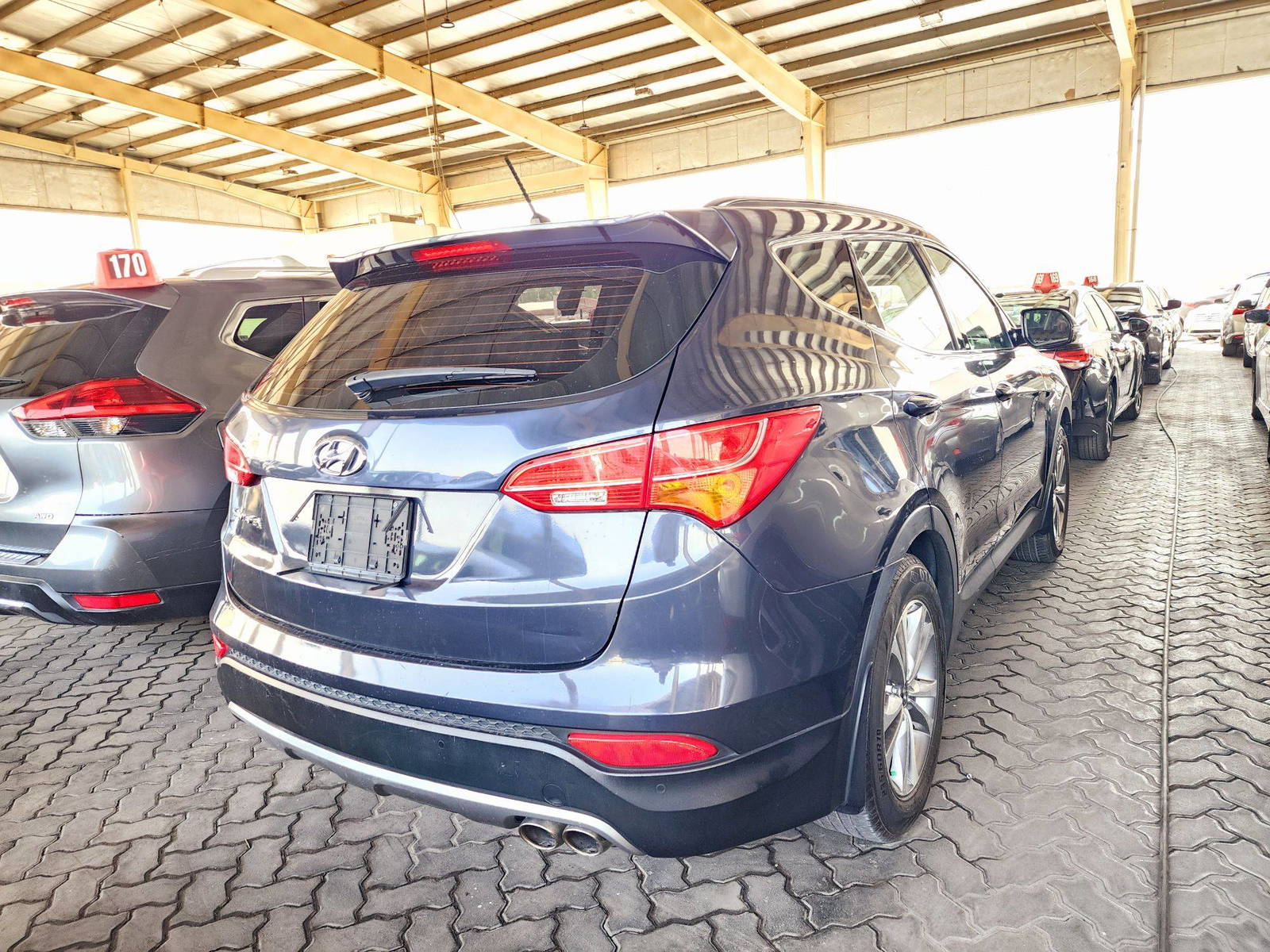 2016 HYUNDAI SANTA FE — 238173 KM — Lot U495180 — Main - Marhaba Auctions Used Cars - Image 3