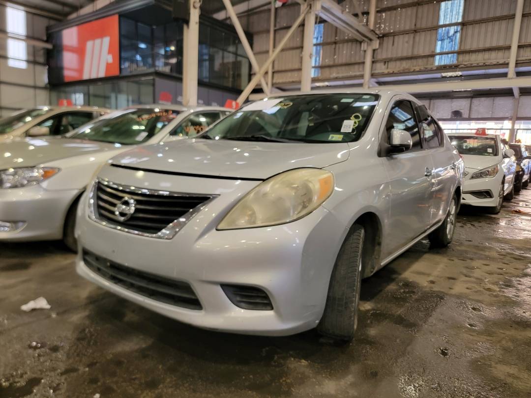 2014 NISSAN VERSA — 170110 Miles — Lot 40132102 — Main - Marhaba Auctions Used Cars - Image 5