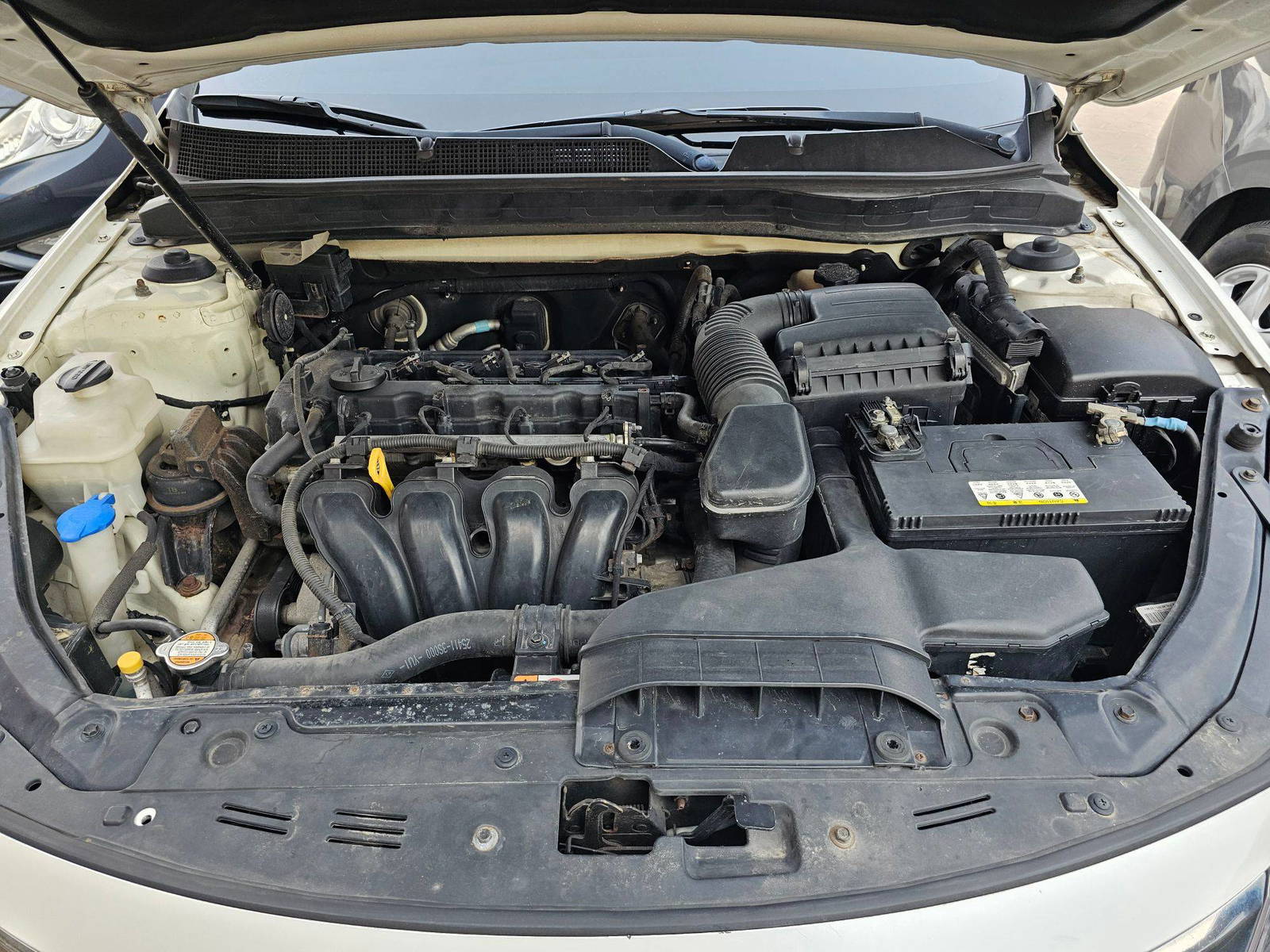 2011 KIA K5 — 178232 KM — Lot BA129907 — Souq - Marhaba Auctions Used Cars - Image 11