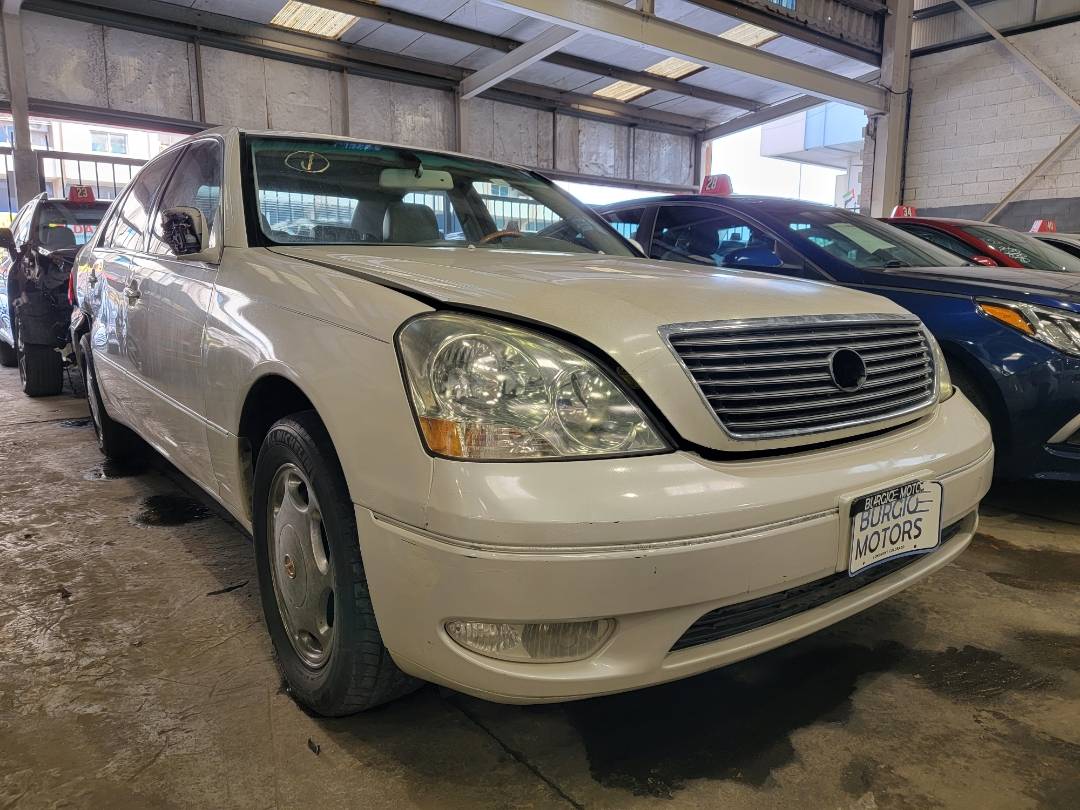 2001 LEXUS LS 430 — 231341 Miles — Lot 310051668 — Main - Marhaba Auctions Used Cars - Image 4