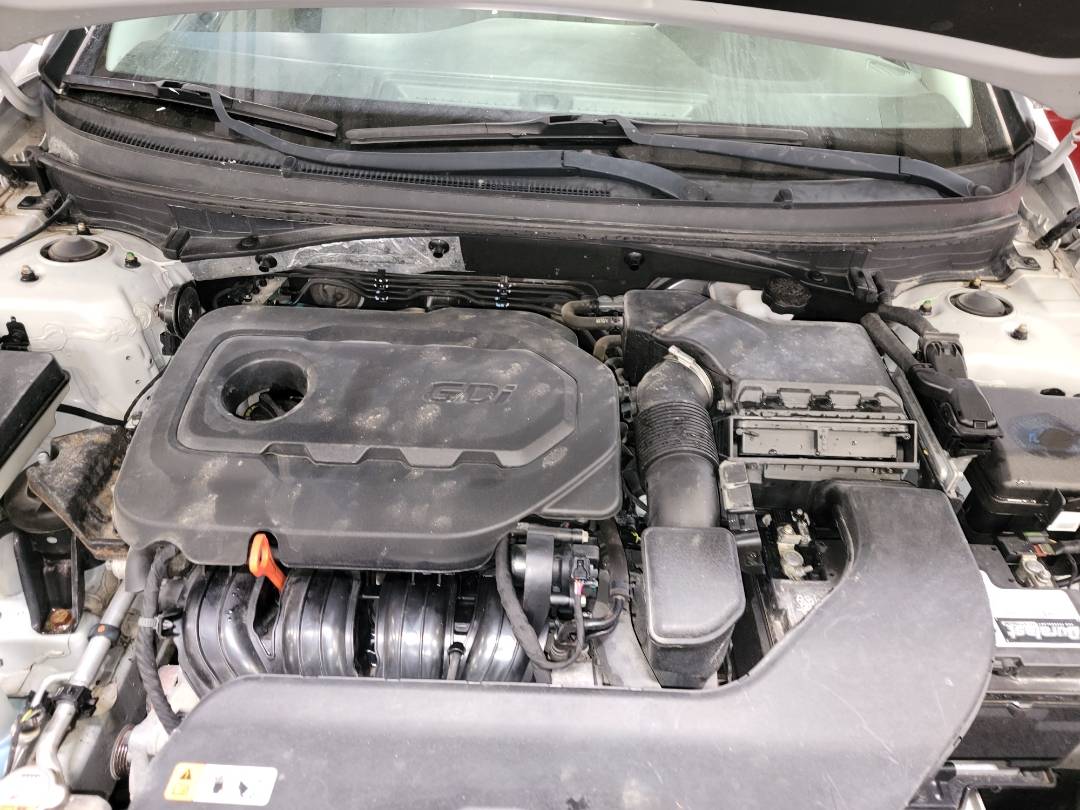2015 HYUNDAI SONATA — 161511 Miles — Lot H001067 - Marhaba Auctions Used Cars - Image 8