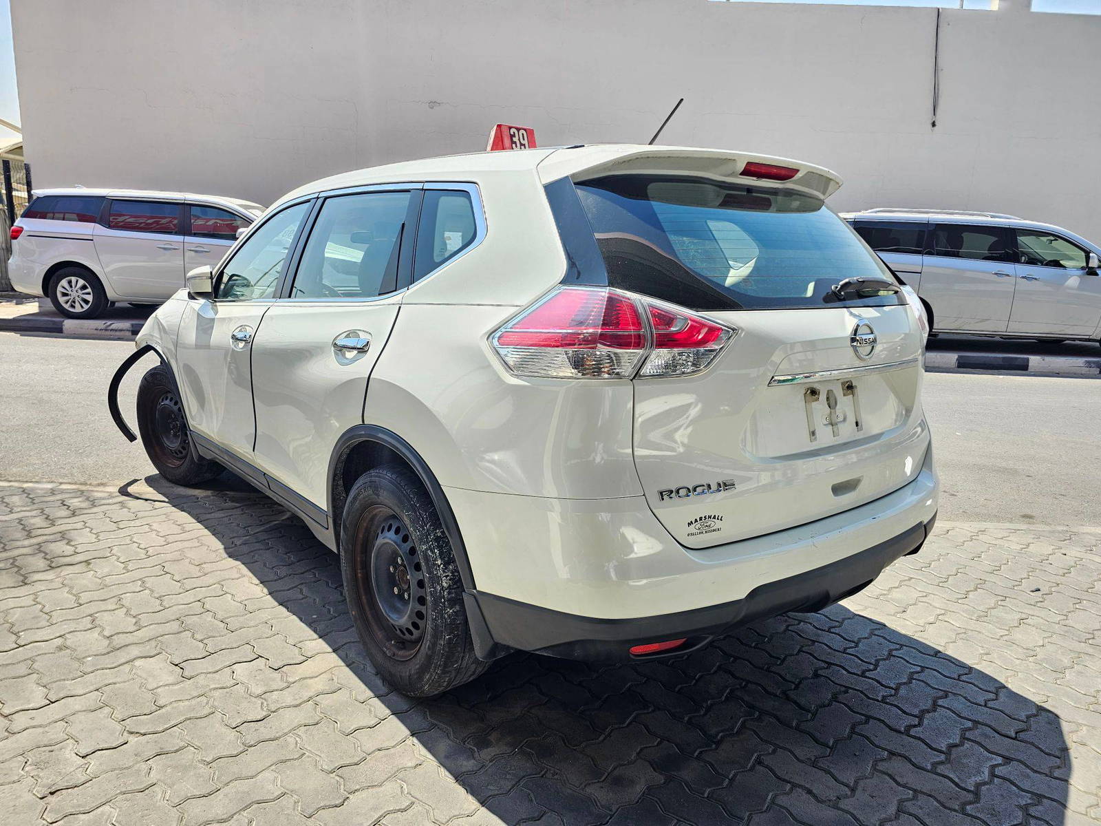 NISSAN ROGUE 2015 - Marhaba Auction Used Cars - Image 5