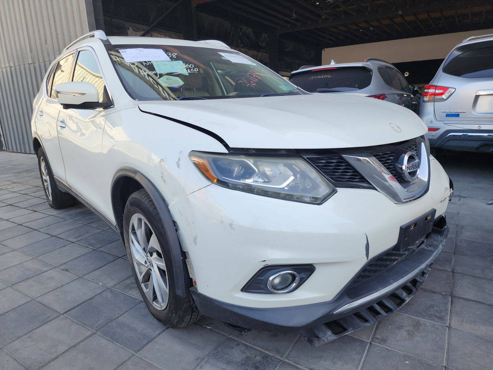 2015 NISSAN ROGUE — 161131 Miles — Lot 761174 — Souq - Marhaba Auctions Used Cars - Image 3